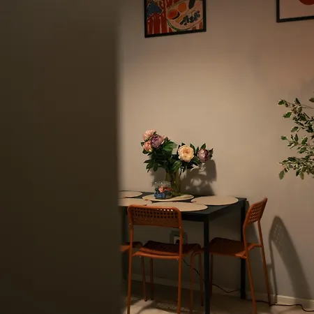 Stylish & Pet-friendly With Free Parking & Check-in